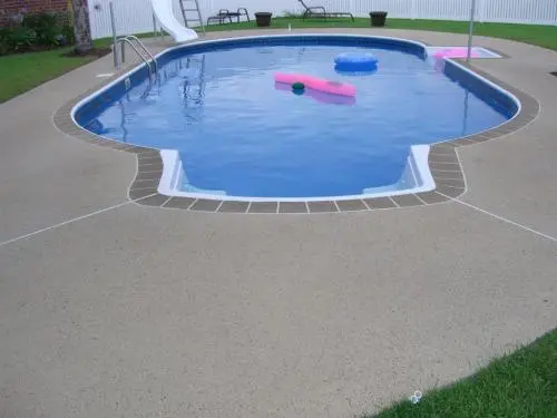 Pool surrounds in MO